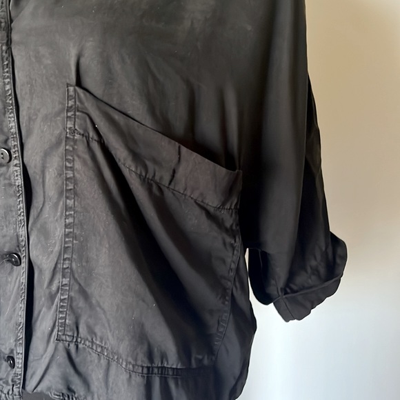Black Button Zara Blouse - Picture 2 of 4